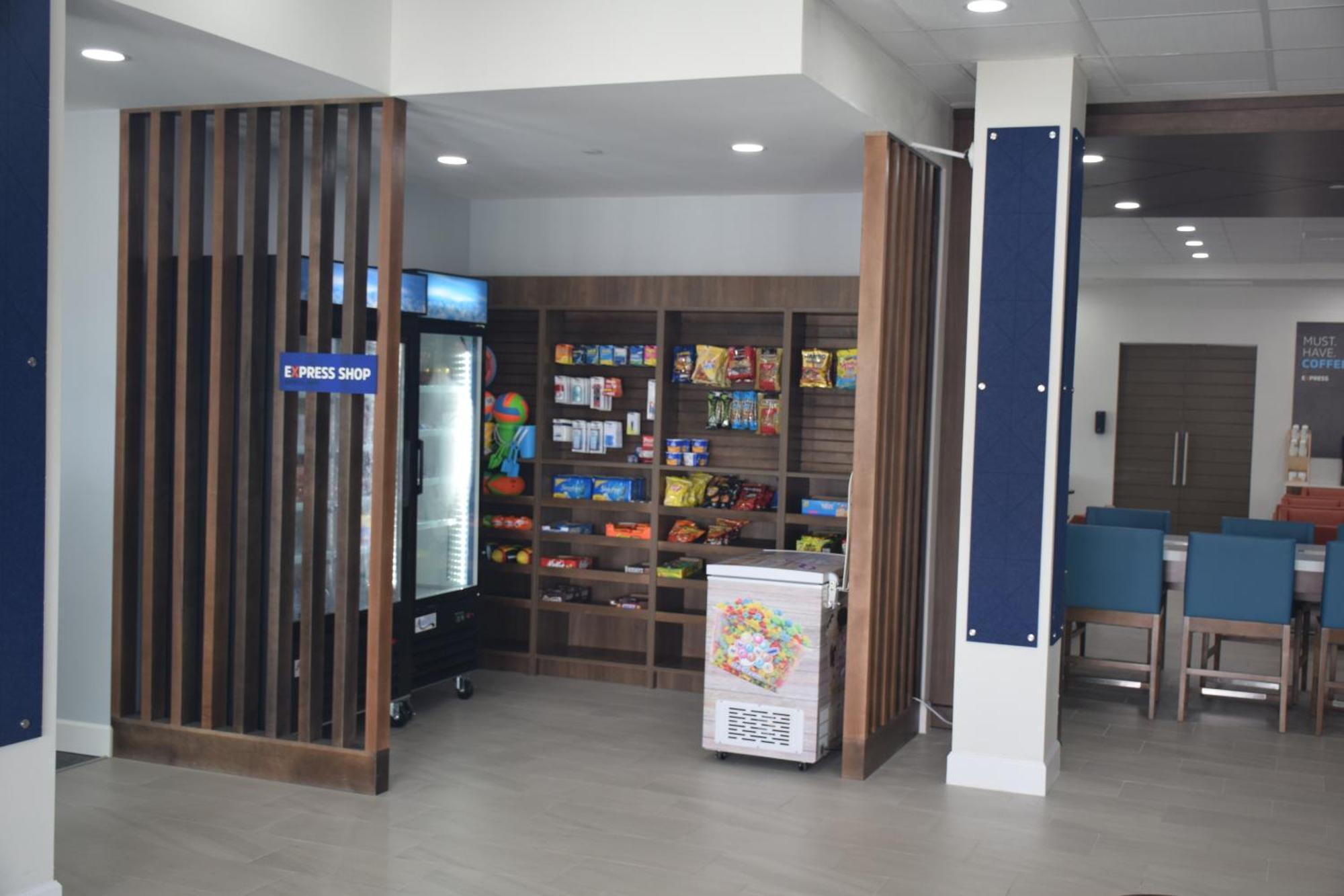 Holiday Inn Express Corpus Christi - Beachfront By Ihg Exterior foto